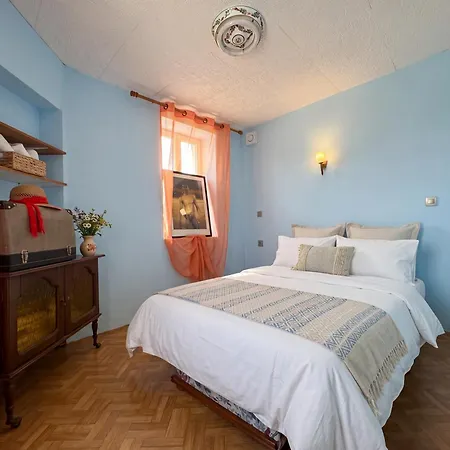 Chez Mamie Holiday home Monneville